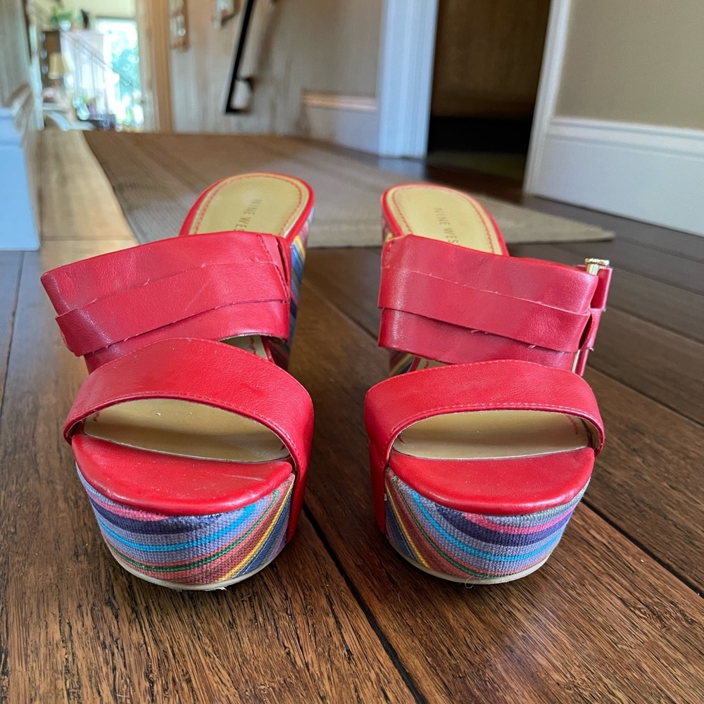 Nine West striped wedge sandals, size 9